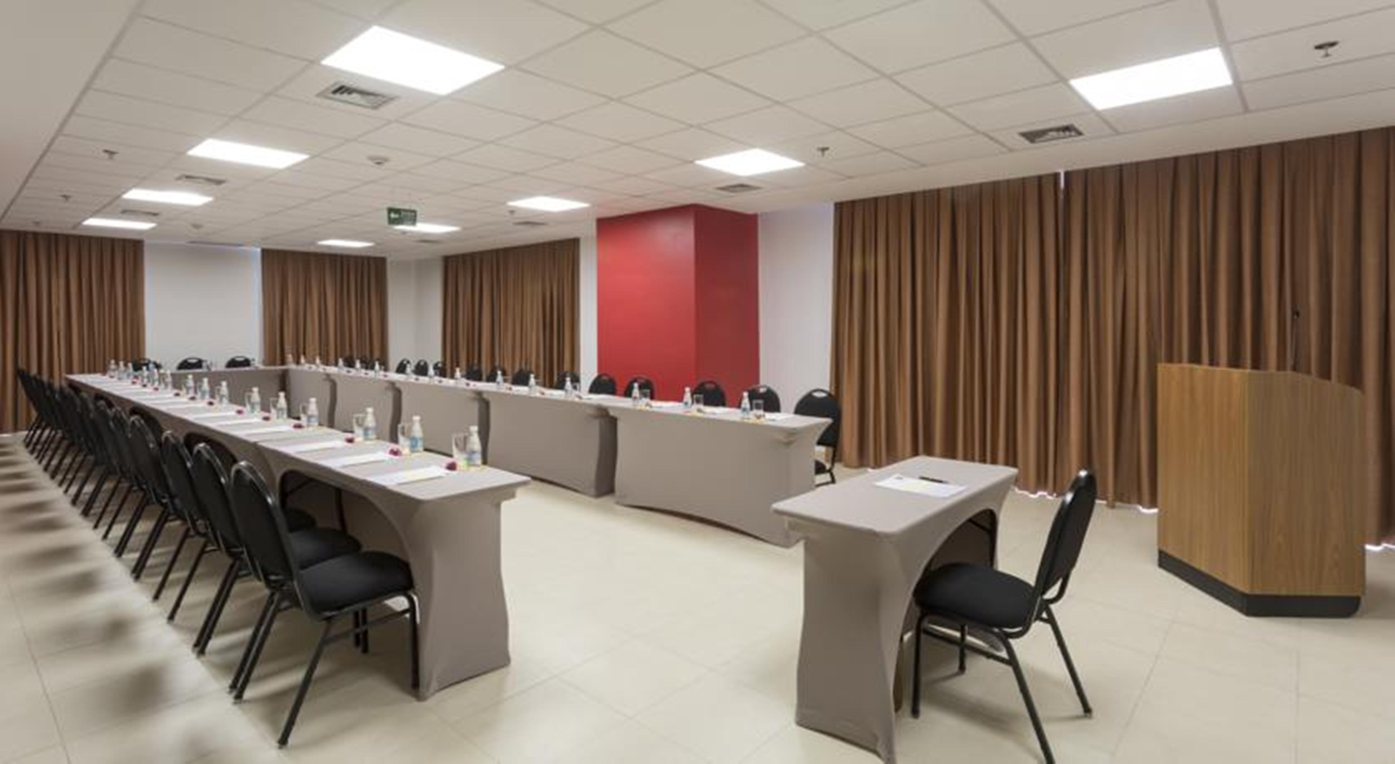 Comfort Hotel Santos Экстерьер фото